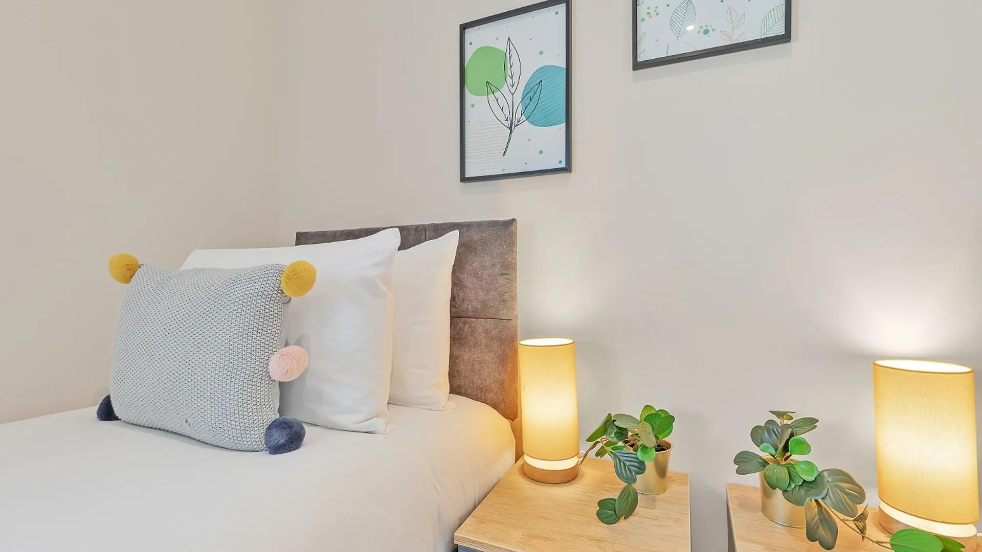 City Heights By Mygetaways Brighton Apartment